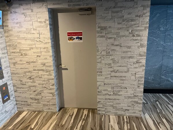 レオンコンフォート池田山の物件内観写真